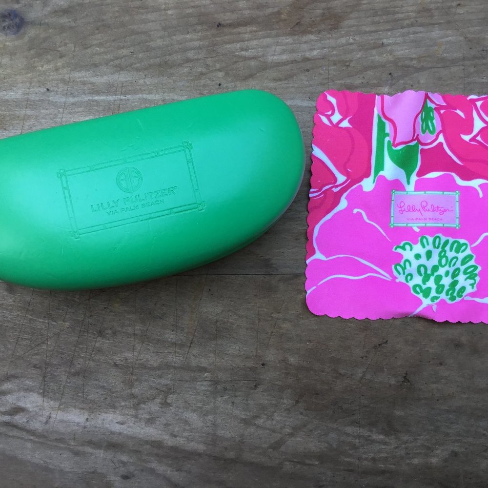 Lilly Pulitzer Green  Hard Sunglass Case